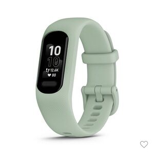 Garmin Vivosmart 5 Smart Fitness Tracker - Mint green size s-m brand new in box